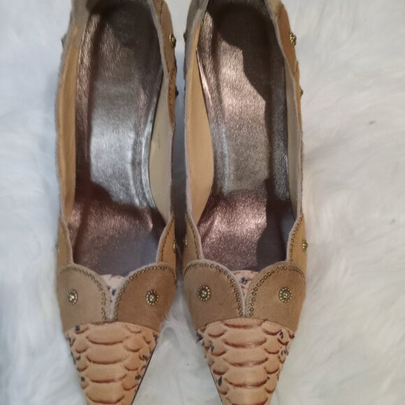 NWT Isabelle Fiore Snakeskin/Calf Hair/Leather Camel Variation Pumps - Picture 2 of 8